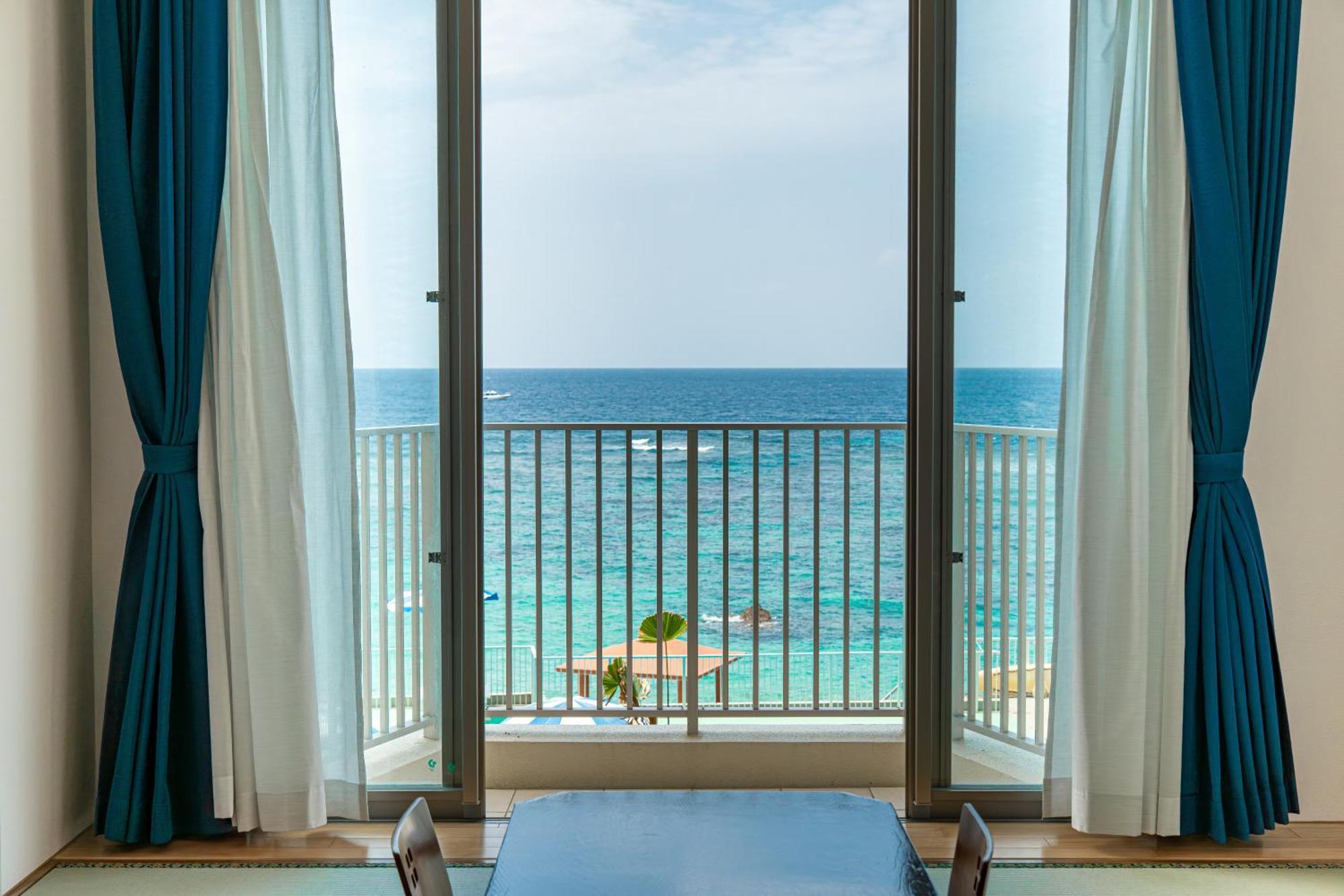 Hotel Miyuki Beach Onna Ngoại thất bức ảnh