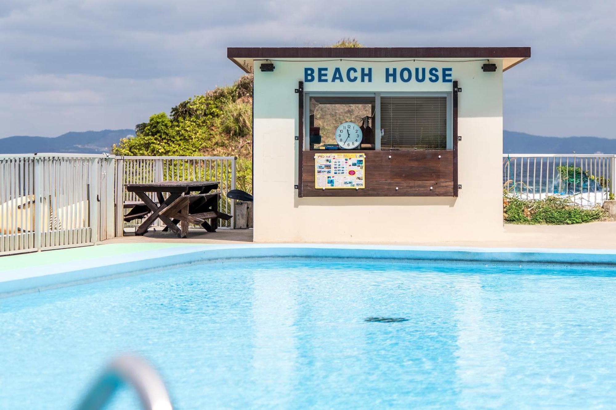 Hotel Miyuki Beach Onna Ngoại thất bức ảnh